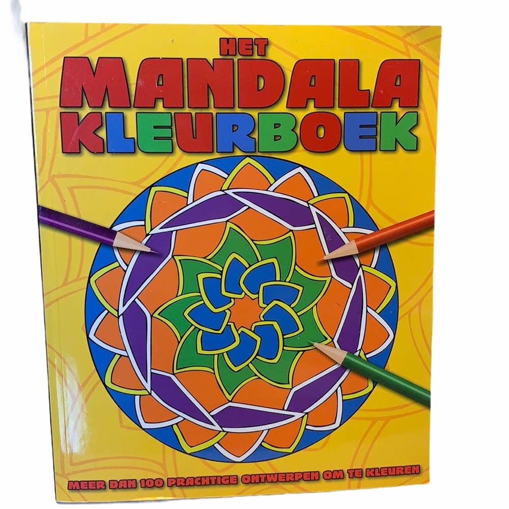 Dutch. Mandala kleurboek